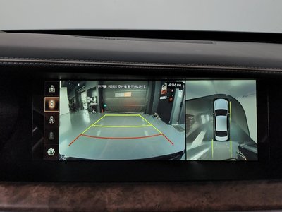 2019 Genesis G90 thumbnail 15
