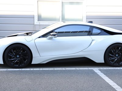 BMW I8 - 10
