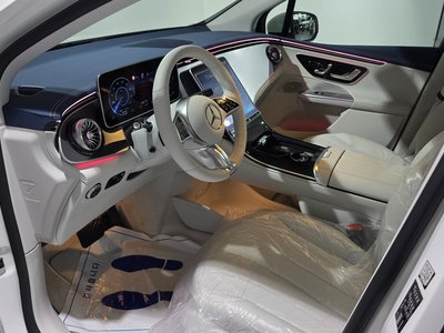 2026 Mercedes-BENZ EQE — миниатюра 19