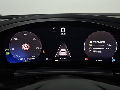 PORSCHE MACAN - 8