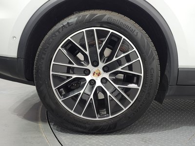 PORSCHE MACAN - 6