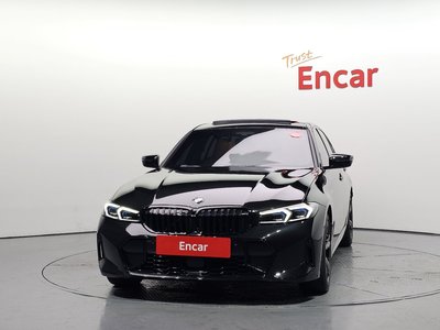 2025 BMW 3 SERIES photo 2