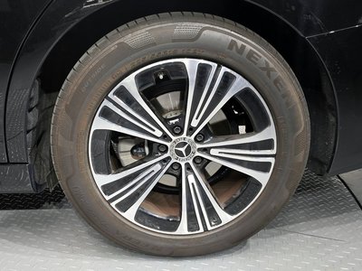 MERCEDES-BENZ E-CLASS - 8