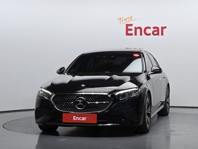 MERCEDES-BENZ E-CLASS - 2