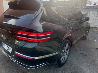 GENESIS GV80 - 3