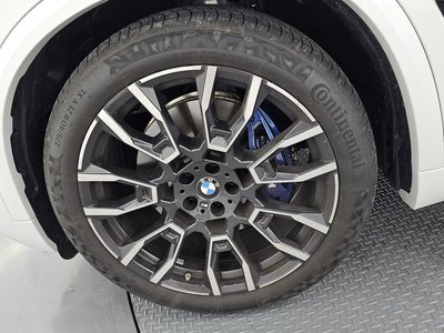 صورة 6 لـ 2025 BMW X5