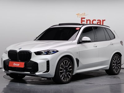 صورة 1 لـ 2025 BMW X5