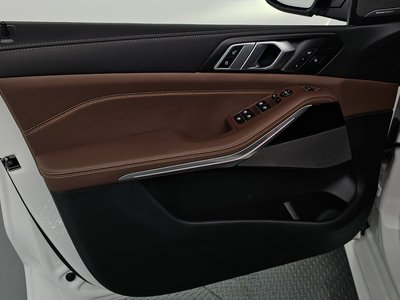 2025 BMW X5 thumbnail 14