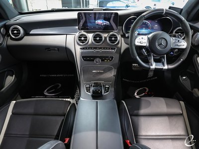 2019 Mercedes-BENZ C-CLASS AMG — фото 3