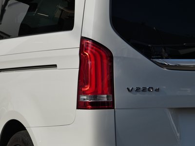 MERCEDES-BENZ V-CLASS - 7