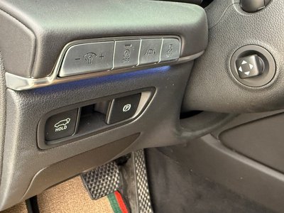 2020 Genesis GV80 thumbnail 17