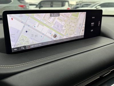 2020 Genesis GV80 thumbnail 11