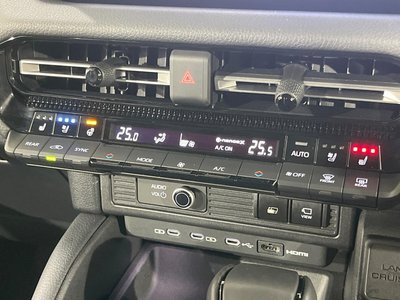2025 Toyota LAND CRUISER 250 — миниатюра 27
