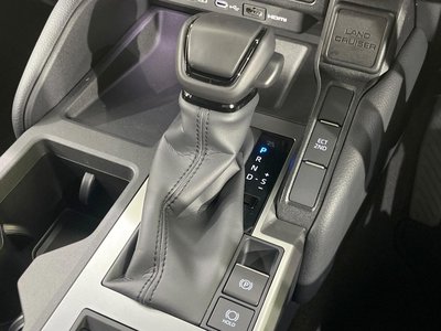 2025 Toyota LAND CRUISER 250 — миниатюра 24