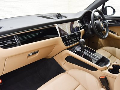 2024 Porsche MACAN 照片 8