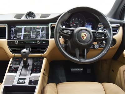 2024 Porsche MACAN 照片 9
