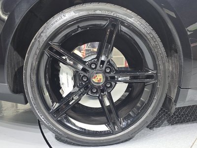 2021 Porsche TAYCAN 照片 6