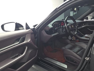2021 Porsche TAYCAN — миниатюра 13
