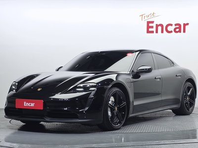 2021 Porsche TAYCAN 照片 1