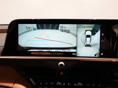 2024 Toyota CROWN SPORT photo 8