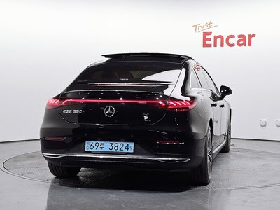 MERCEDES-BENZ EQE - 4