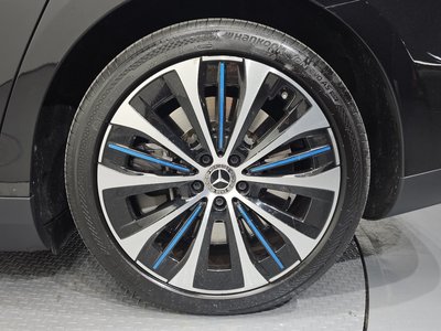 MERCEDES-BENZ EQE - 6