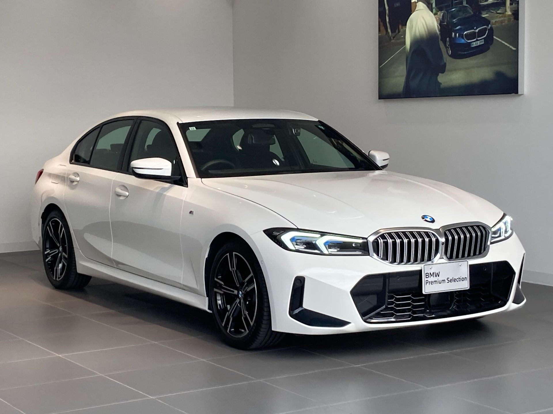 BMW 3 SERIES - View 1