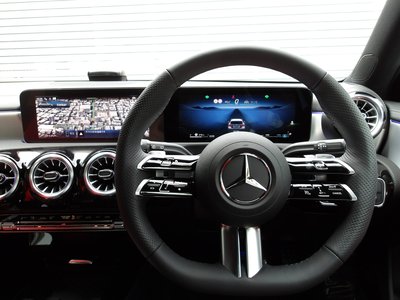 2025 Mercedes-BENZ A-CLASS — миниатюра 38