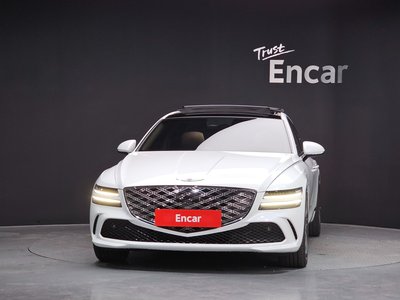 GENESIS G80 (RG3) - 2