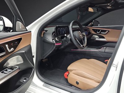 صورة 10 لـ 2025 Mercedes-BENZ E-CLASS