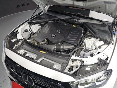 صورة 7 لـ 2025 Mercedes-BENZ E-CLASS