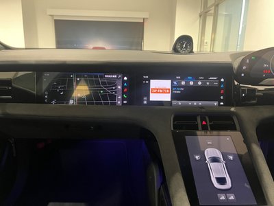 2025 Porsche TAYCAN thumbnail 13