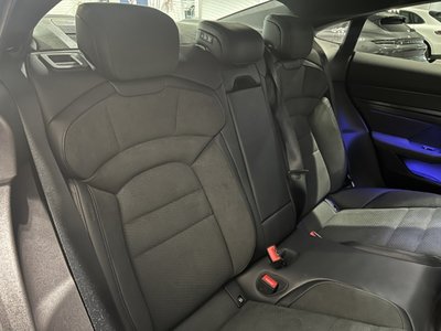 2025 Porsche TAYCAN 照片 6