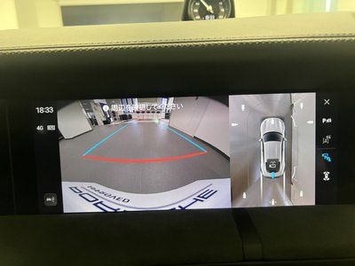 2025 Porsche TAYCAN thumbnail 12