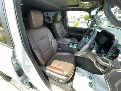 صورة مصغرة 28 لـ 2024 Toyota LAND CRUISER 250