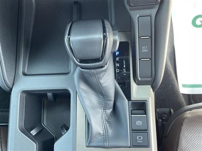 صورة مصغرة 18 لـ 2024 Toyota LAND CRUISER 250