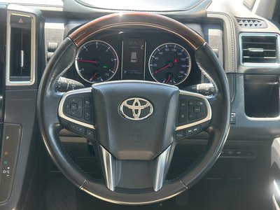 صورة مصغرة 11 لـ 2020 Toyota GRAND ACE