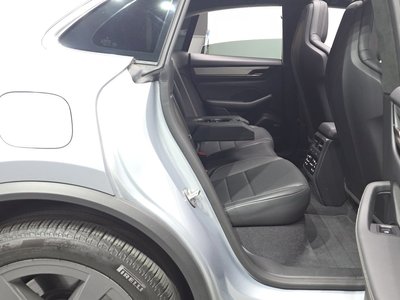 2025 Porsche MACAN 缩略图 12