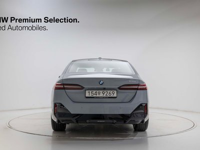 BMW 5 SERIES - 2