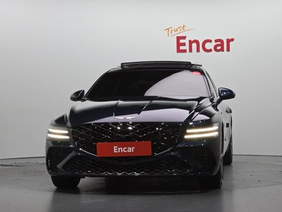 GENESIS G80 (RG3) - 2