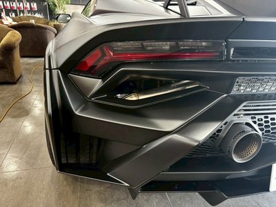 2023 Lamborghini HURACAN — миниатюра 23