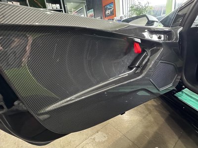 2023 Lamborghini HURACAN — миниатюра 13