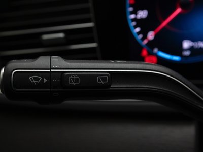 MERCEDES-BENZ GLE - 9