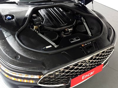 صورة 7 لـ 2022 Genesis G90 (RS4)