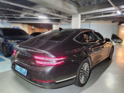 2021 Genesis ELECTRIFIED G80 (RG3) — фото 4