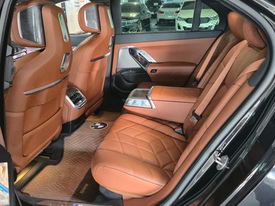 2024 BMW 7 SERIES — фото 10