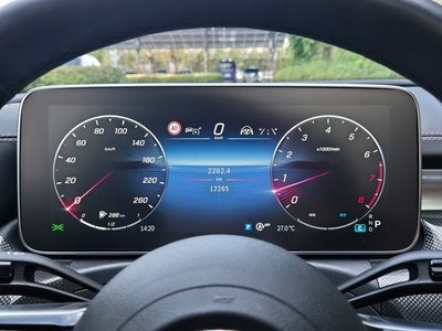 MERCEDES-BENZ C-CLASS - 8