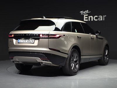 LAND ROVER RANGE ROVER VELAR - 3