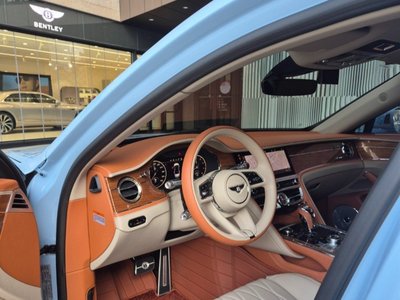 BENTLEY FLYING SPUR - 4