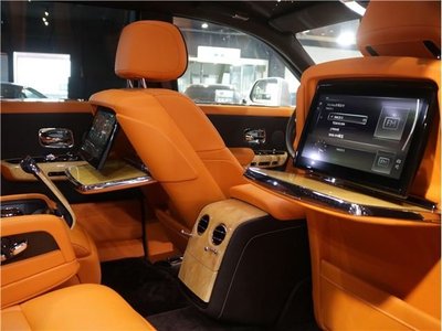 ROLLS-ROYCE PHANTOM - 10